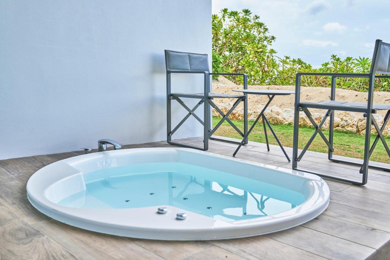 Watermark Hotel Okinawa Miyakojima Kültér fotó