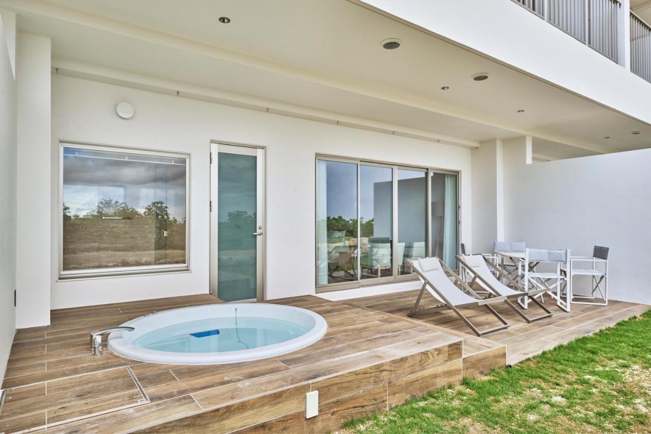 Watermark Hotel Okinawa Miyakojima Kültér fotó